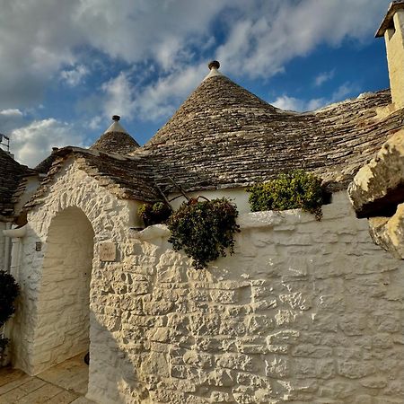 Вілла Trullo Galileo Альберобелло Екстер'єр фото